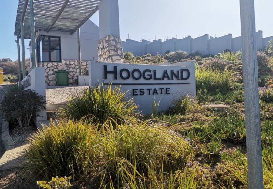  Bedroom Property for Sale in Hoogland Western Cape